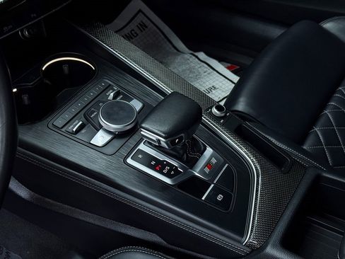 Used 2019 Audi S5 Premium Plus w/ Premium Plus image 16