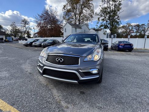 Used 2017 INFINITI QX50 Base 4dr Crossover w/ Premium Package image 2