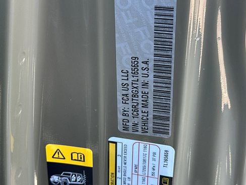 New 2026 Jeep Gladiator Rubicon image 32