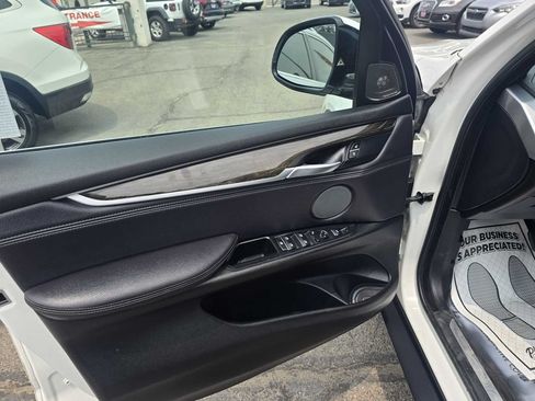 Used 2017 BMW X5 xDrive35i w/ Premium Package AWD/4WD image 13
