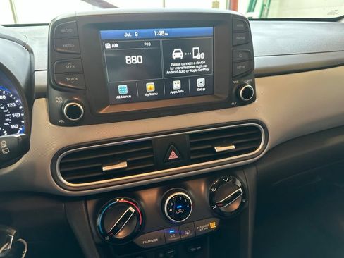 Used 2019 Hyundai Kona SE FWD image 14