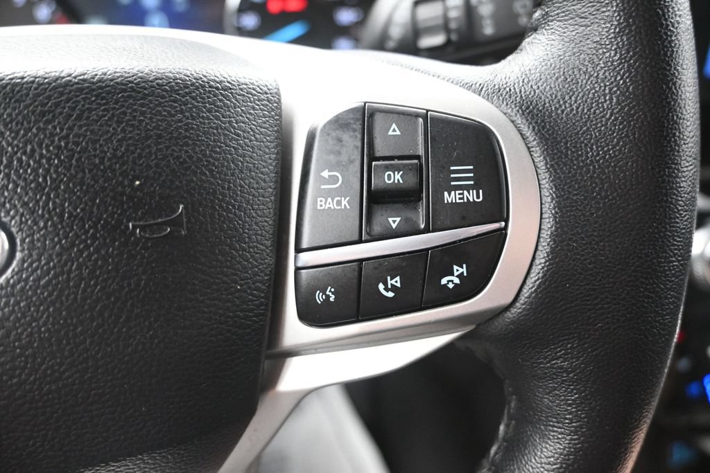 Used 2024 Ford Explorer Limited w/ Equipment Group 301A AWD/4WD image 26