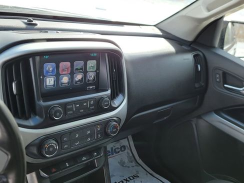 Used 2016 Chevrolet Colorado LT w/ LT Convenience Package image 22
