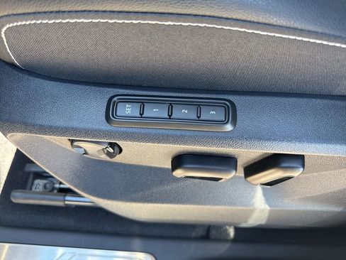 New 2026 Volkswagen Atlas SEL image 18