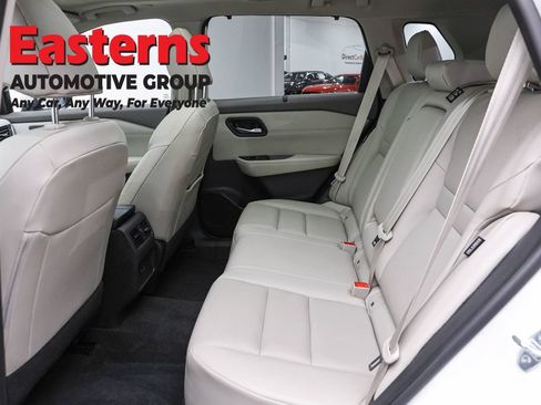 Used 2023 Nissan Rogue SV w/ SV Premium B Package AWD/4WD image 23
