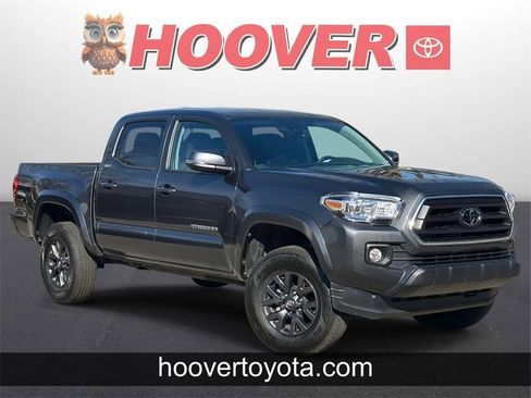 Used 2023 Toyota Tacoma SR5 w/ Technology Package image 1