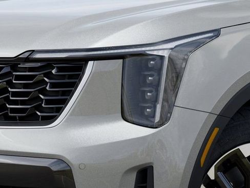 New 2026 Kia Sorento S FWD image 10