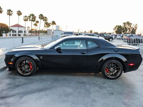 Used 2023 Dodge Challenger SRT Hellcat RWD image 14