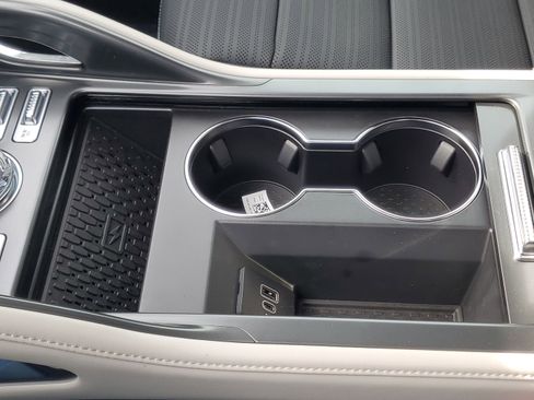 New 2025 Lincoln Nautilus Reserve image 26