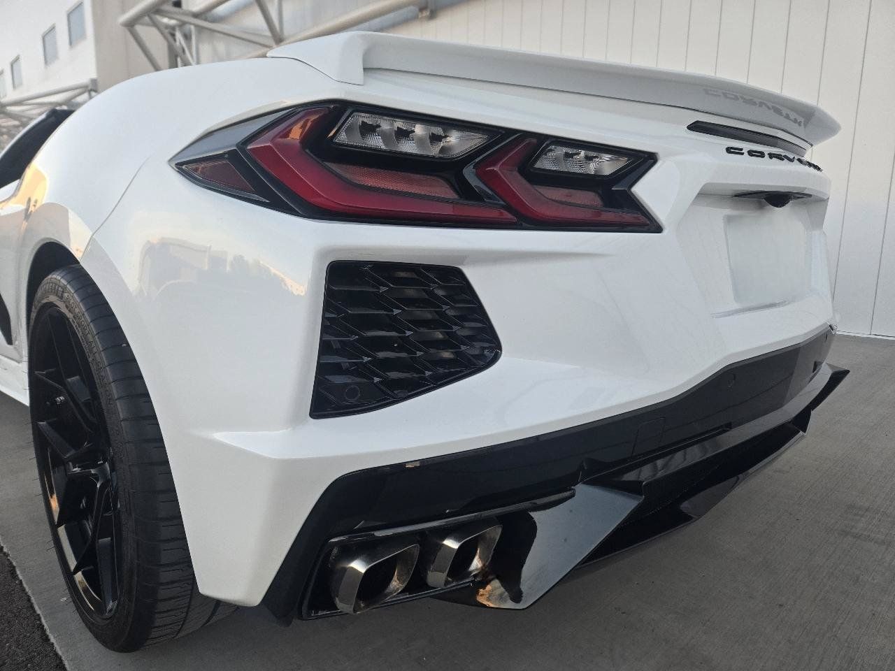 Used 2023 Chevrolet Corvette Stingray Coupe w/ 1LT RWD image 30