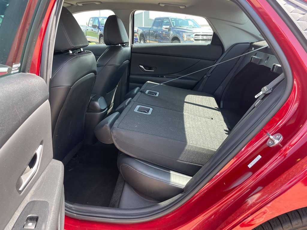 Used 2024 Hyundai Elantra Limited FWD image 44