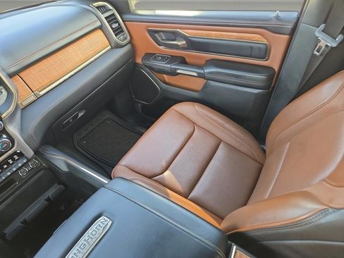 Used 2022 RAM 1500 Limited w/ Off Road Group image 19