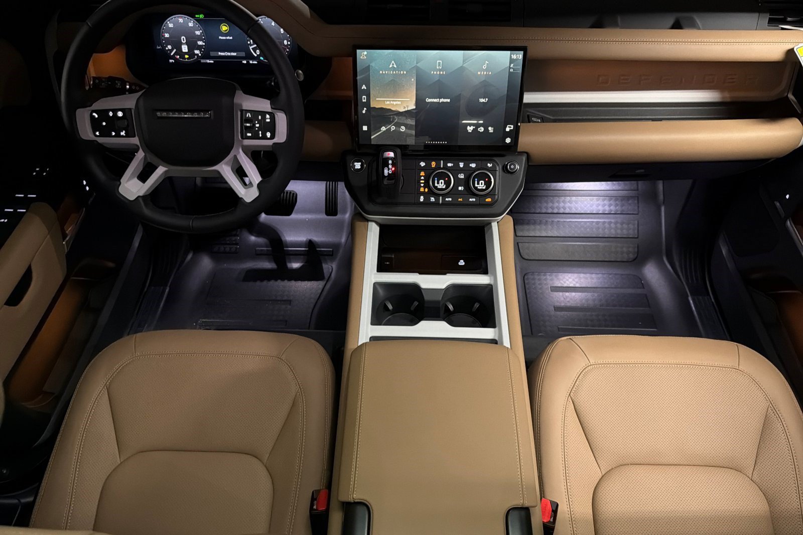New 2026 Land Rover Defender 110 X-Dynamic SE AWD/4WD image 15
