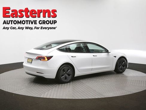 Used 2022 Tesla Model 3 Standard Range image 37