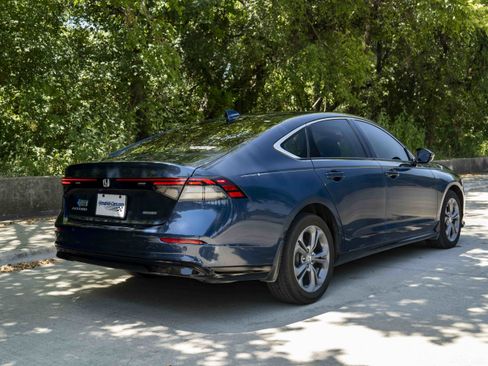 Used 2024 Honda Accord EX-L image 9