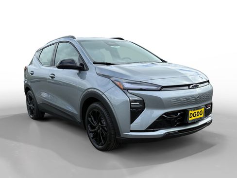 New 2027 Chevrolet Bolt RS w/ Technology Package image 7