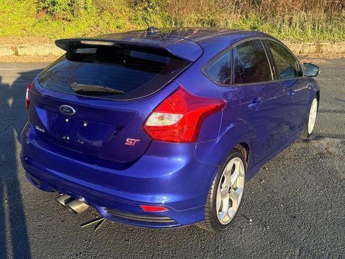 Used 2013 Ford Focus ST image 9