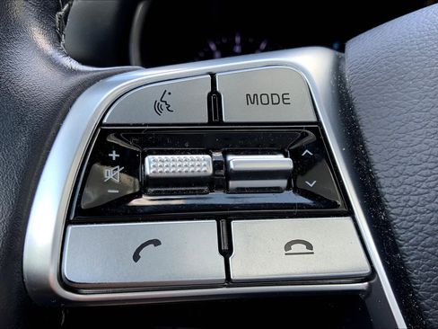 Used 2022 Kia Telluride EX image 20