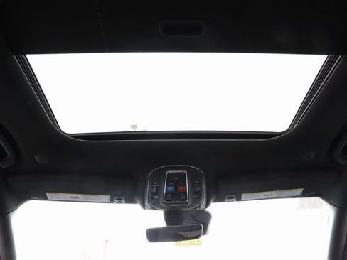 New 2025 Jeep Grand Cherokee L Altitude AWD/4WD image 20