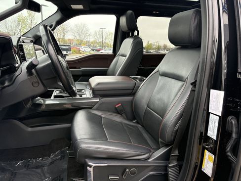 Used 2022 Ford F150 Lariat w/ Equipment Group 502A High AWD/4WD image 17