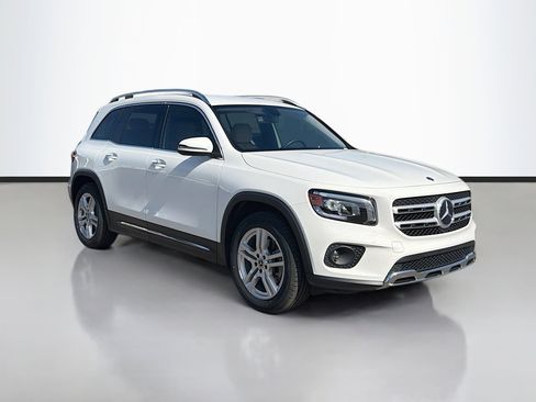 Used 2021 Mercedes-Benz GLB 250 image 7