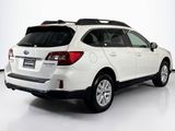 Used 2017 Subaru Outback 2.5i Premium image 5