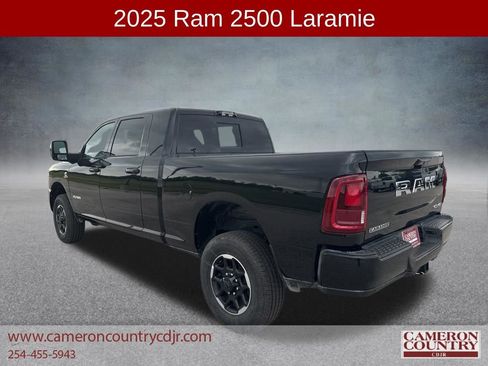 New 2025 RAM 2500 Laramie AWD/4WD image 5