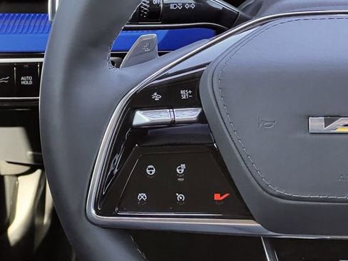 New 2026 Cadillac Optiq V image 12
