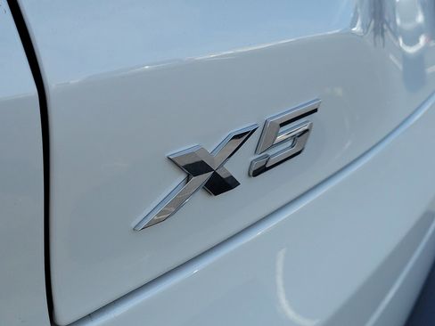 Used 2024 BMW X5 sDrive40i w/ Premium Package RWD image 5