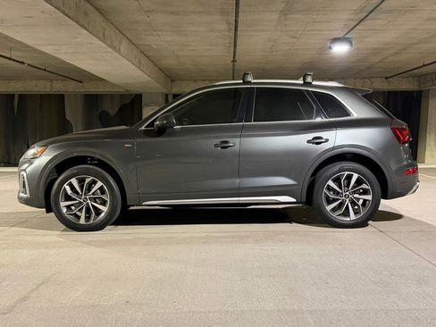 Used 2023 Audi Q5 2.0T Premium Plus w/ Premium Plus Package AWD/4WD image 2