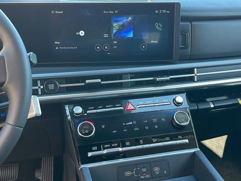 New 2025 Hyundai Santa Fe XRT image 19