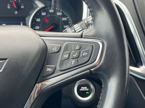 Used 2021 Chevrolet Equinox LT FWD image 28