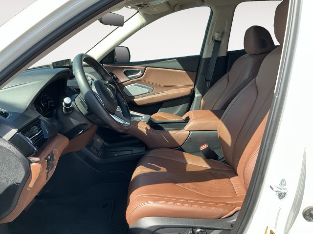 Used 2023 Acura RDX w/ Technology Package FWD image 9