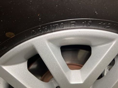 Used 2021 Nissan Frontier SV image 21