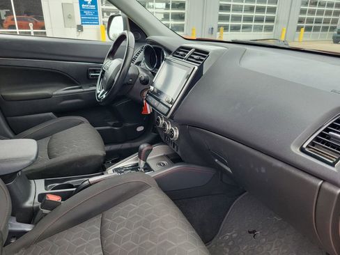 Used 2024 Mitsubishi Outlander Sport AWD image 34