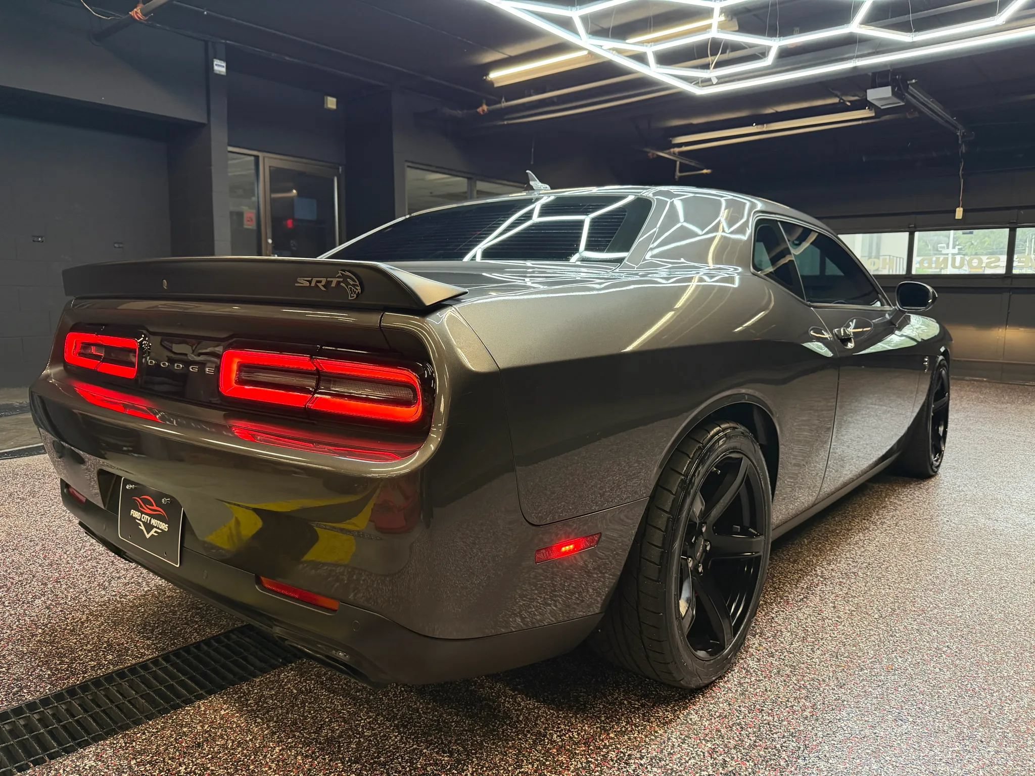 Used 2021 Dodge Challenger SRT Hellcat Redeye RWD image 12