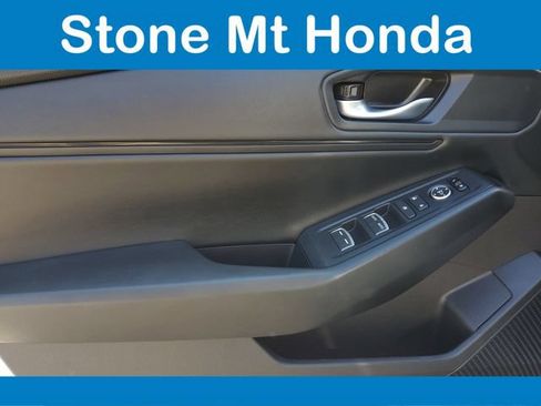 Used 2025 Honda Accord SE image 17