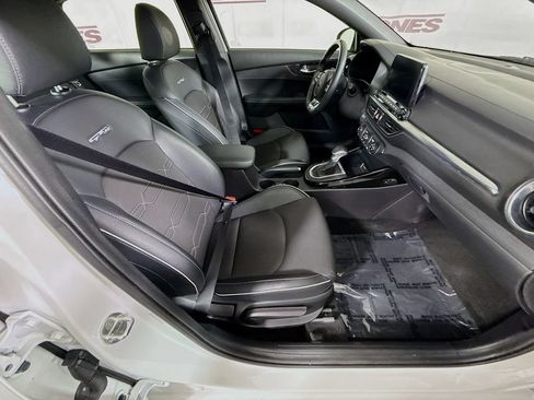 Used 2021 Kia Forte GT-Line FWD image 28