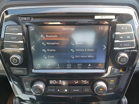 Used 2017 Nissan Maxima 3.5 SV image 18