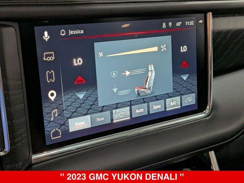 Used 2023 GMC Yukon Denali w/ Advanced Technology Package AWD/4WD image 26