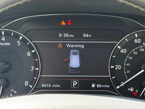 Used 2022 INFINITI QX80 Luxe w/ Cargo Package image 23