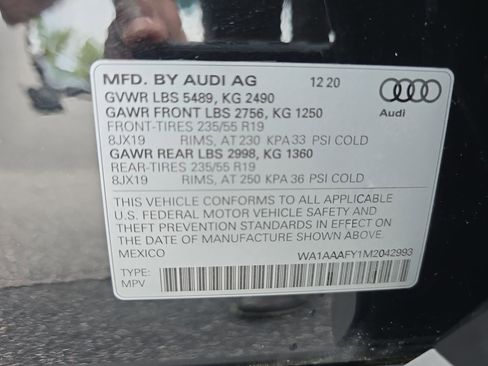 Used 2021 Audi Q5 2.0T Premium w/ Convenience Package AWD/4WD image 34
