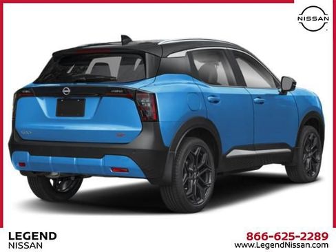 New 2026 Nissan Kicks SR w/ SR Premium Package AWD/4WD image 3
