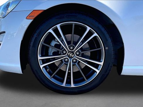 Used 2015 Scion FR-S RWD image 8