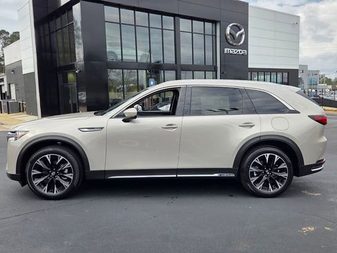New 2026 MAZDA CX-90 Plug-In Hybrid w/ Premium Plus AWD/4WD image 4