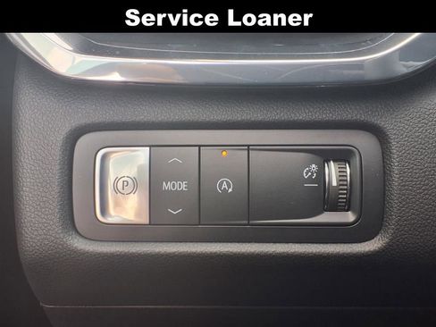 New 2026 GMC Acadia Elevation image 10