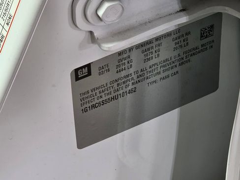 Used 2017 Chevrolet Volt LT w/ Comfort Package FWD image 35