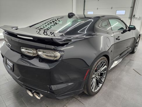 Used 2023 Chevrolet Camaro ZL1 image 5