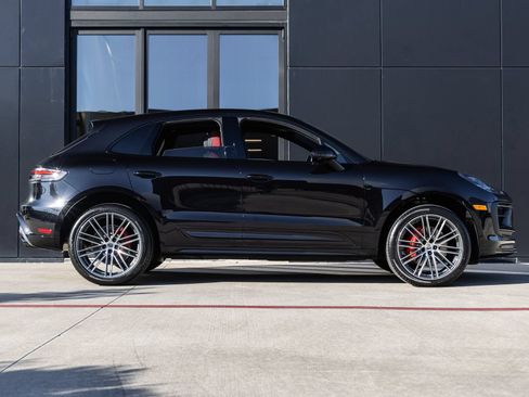 Certified 2026 Porsche Macan S AWD/4WD image 12