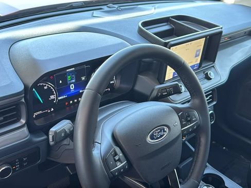 Certified 2023 Ford Maverick Lariat w/ Lariat Luxury Package FWD image 22